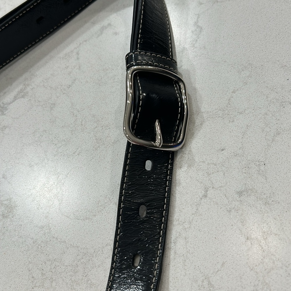 COACH F14036 Chelsea Canvas & Leather Horse & Carriage Shoulder Bag - Picture 5 of 14